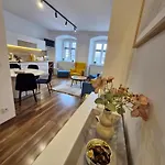 Apartamento Várker39 *